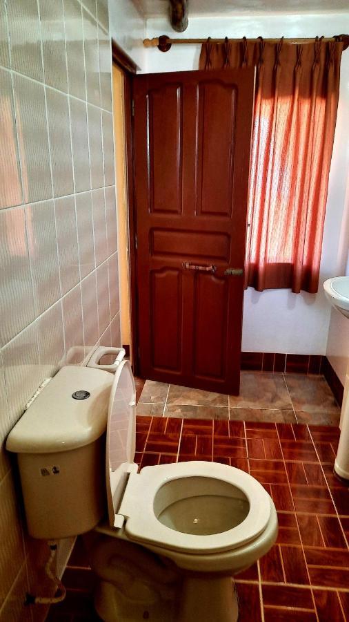 Wara Uta Lodge Comunidad Yumani Ngoại thất bức ảnh
